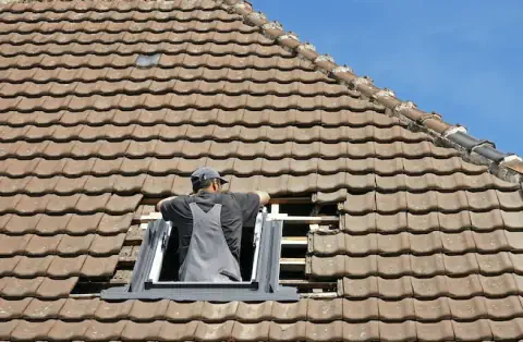 Pose de velux - Voisins-le-Bretonneux
